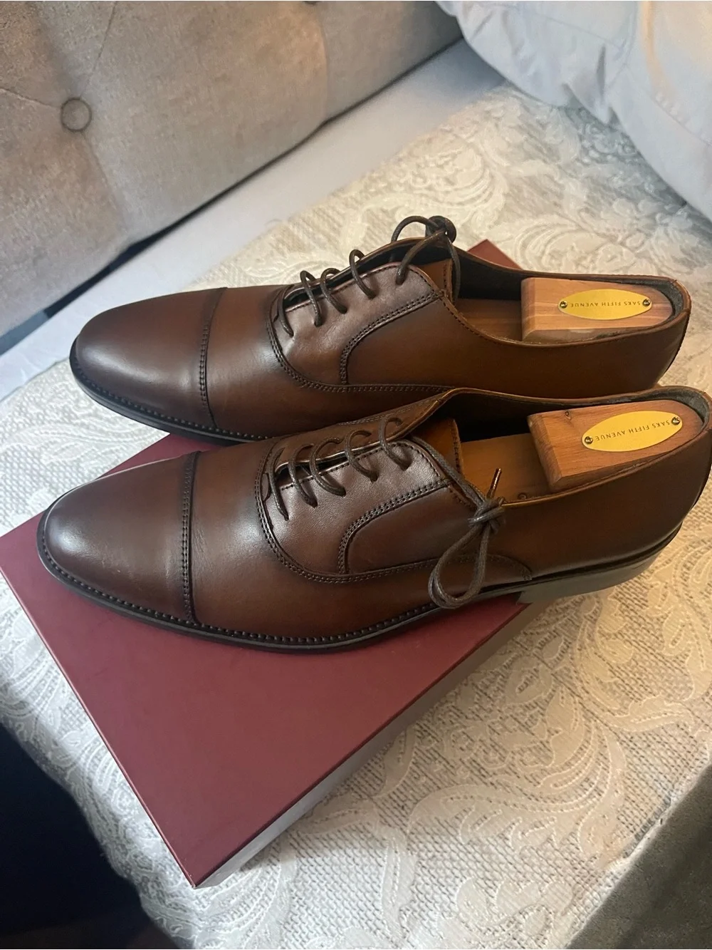 Classic Brown Cap-Toe Oxford Dress Shoes - Men